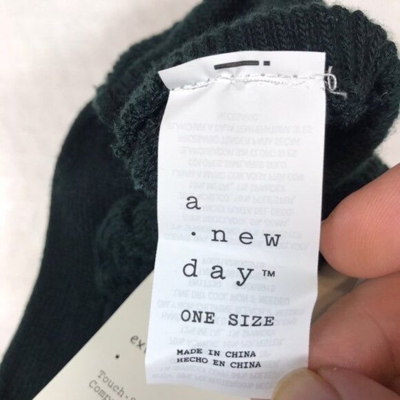 A New Day Womens One Size Gloves Touchscreen Green New With Tags - Picture 6 of 11